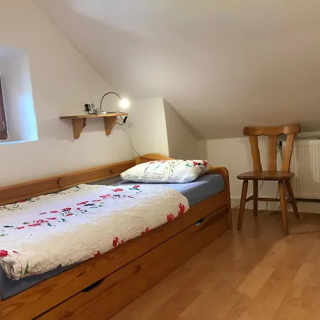 Ferienhaus Spatzennest Eifel Gerolstein Hunde ok *